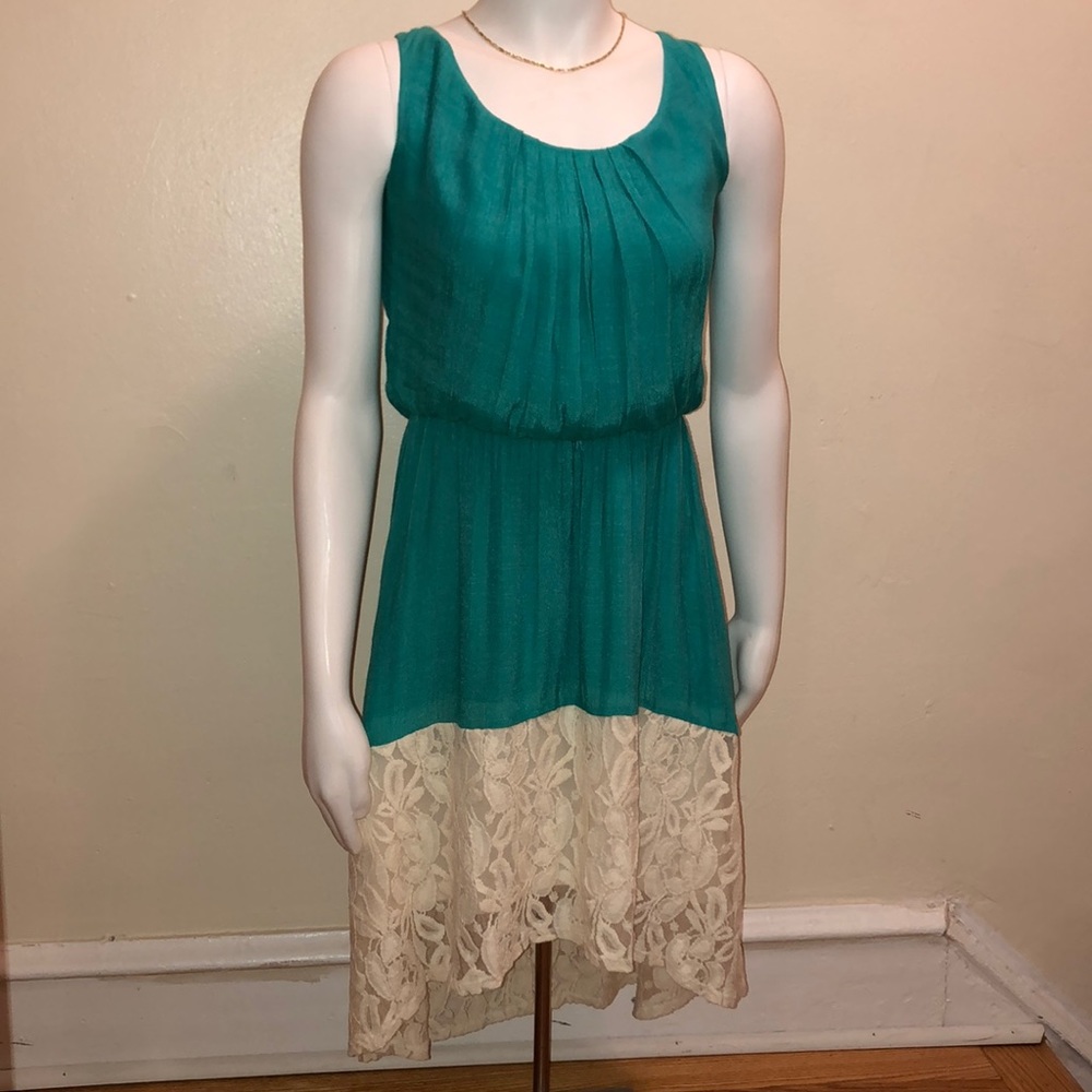 ❣️Beautiful High-Low Blue-Green Dress w. Lace ❣️
